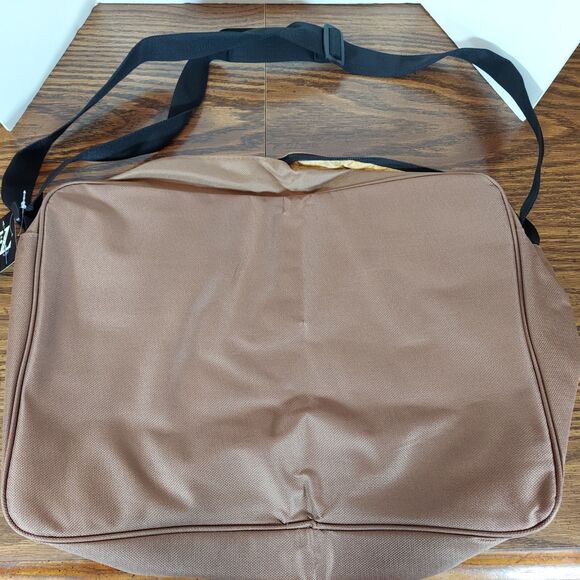 Legend of Zelda Breath of the Wild Messenger Bag Brown Z Sword CultureFly BS3 - Picture 4 of 6